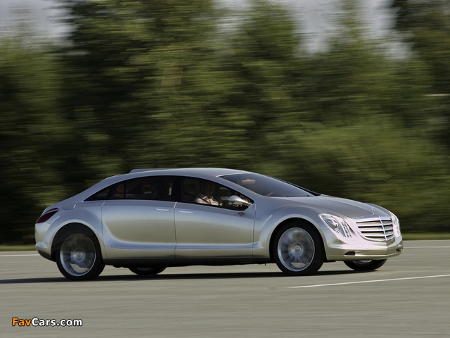 Photos of Mercedes-Benz F700 Concept 2007 (640 x 480)