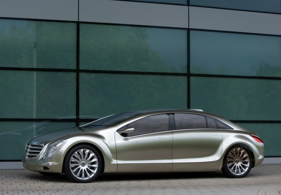 Pictures of Mercedes-Benz F700 Concept 2007