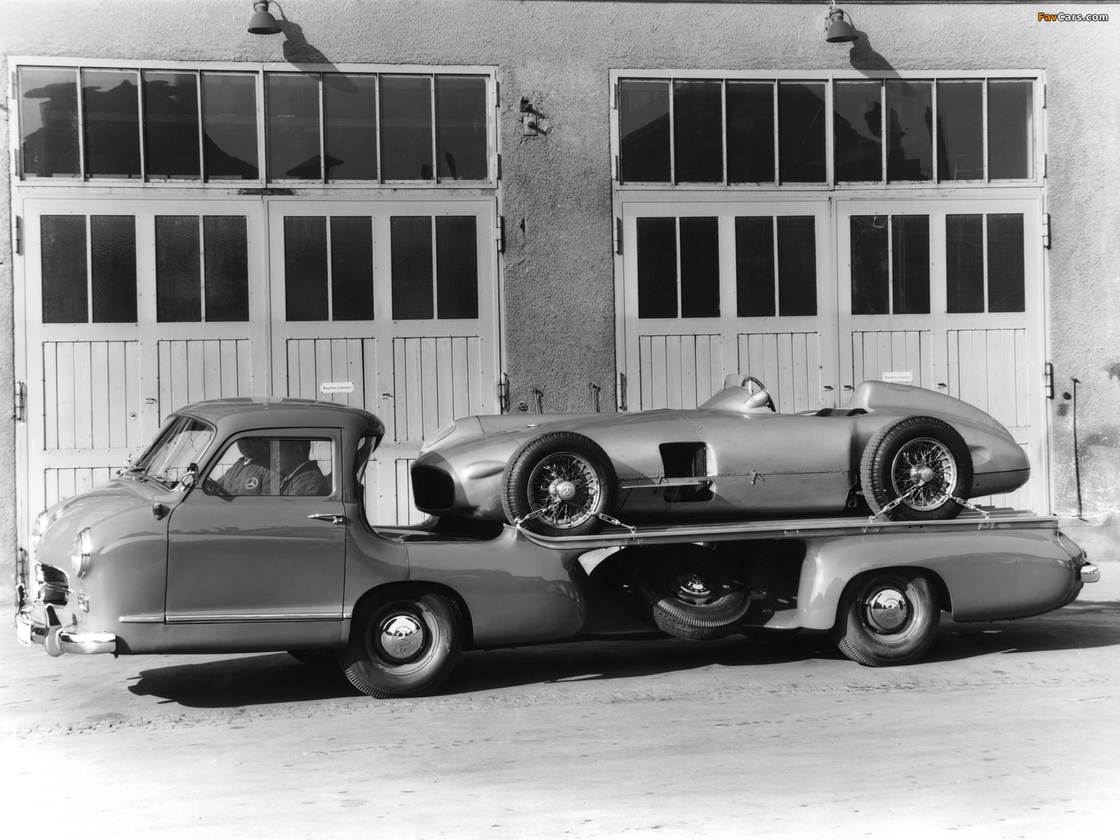 Mercedes-Benz Blue Wonder Transporter 1954 wallpapers (1600 x 1200)