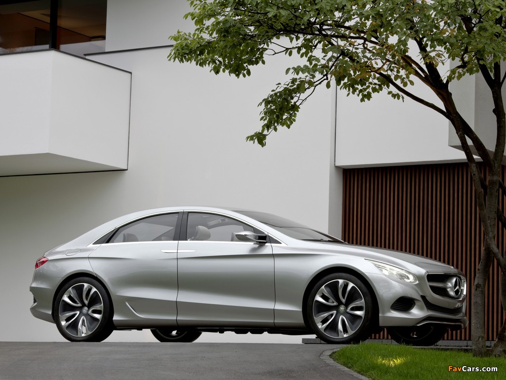 Mercedes-Benz F800 Style Concept 2010 wallpapers (1024 x 768)