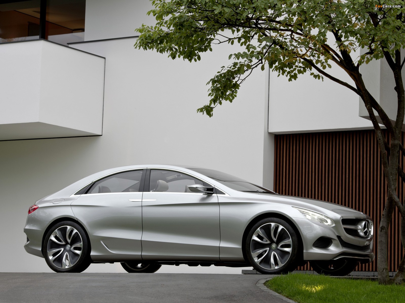 Mercedes-Benz F800 Style Concept 2010 wallpapers (1600 x 1200)