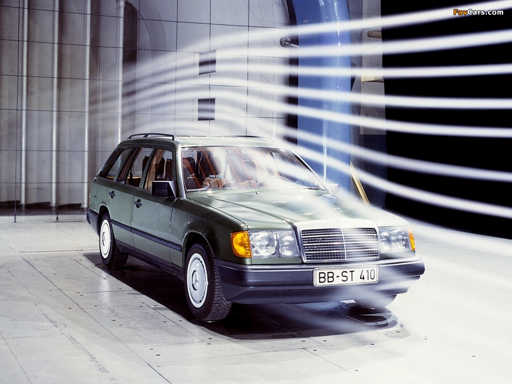 Images of Mercedes-Benz E-Klasse Estate (S124) 1985–93 (1024 x 768)