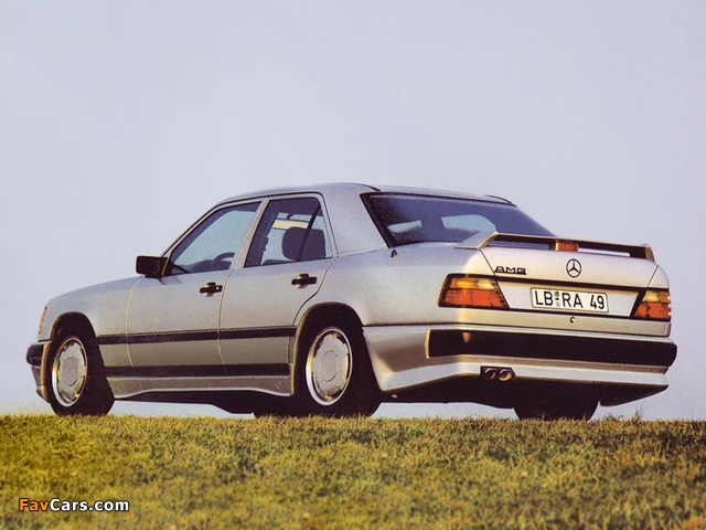 Images of AMG Mercedes-Benz 300 E (W124) (640 x 480)