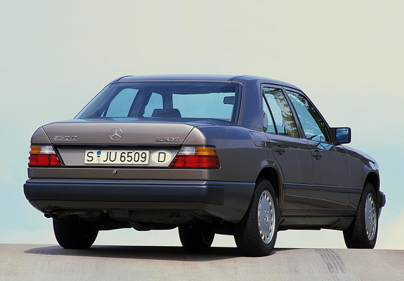 Images of Mercedes-Benz 250 D (W124) 1985–93