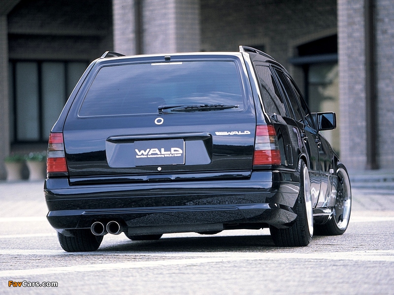 Images of WALD Mercedes-Benz E-Klasse TE V4 (S124) 1990 (800 x 600)