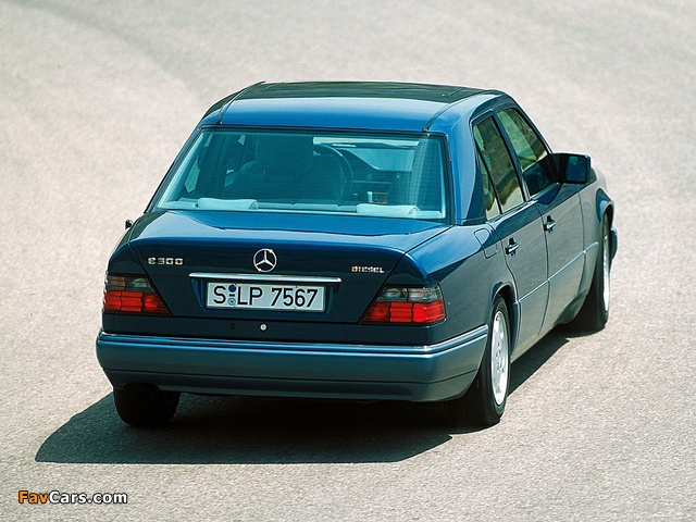 Images of Mercedes-Benz E 300 Turbodiesel (W124) 1993–95 (640 x 480)