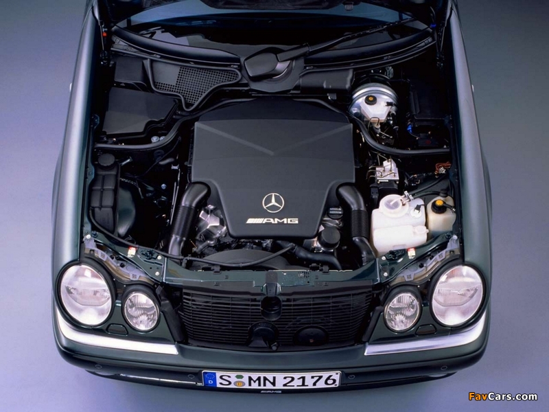 Images of Mercedes-Benz E 55 AMG Estate (S210) 1999–2002 (800 x 600)