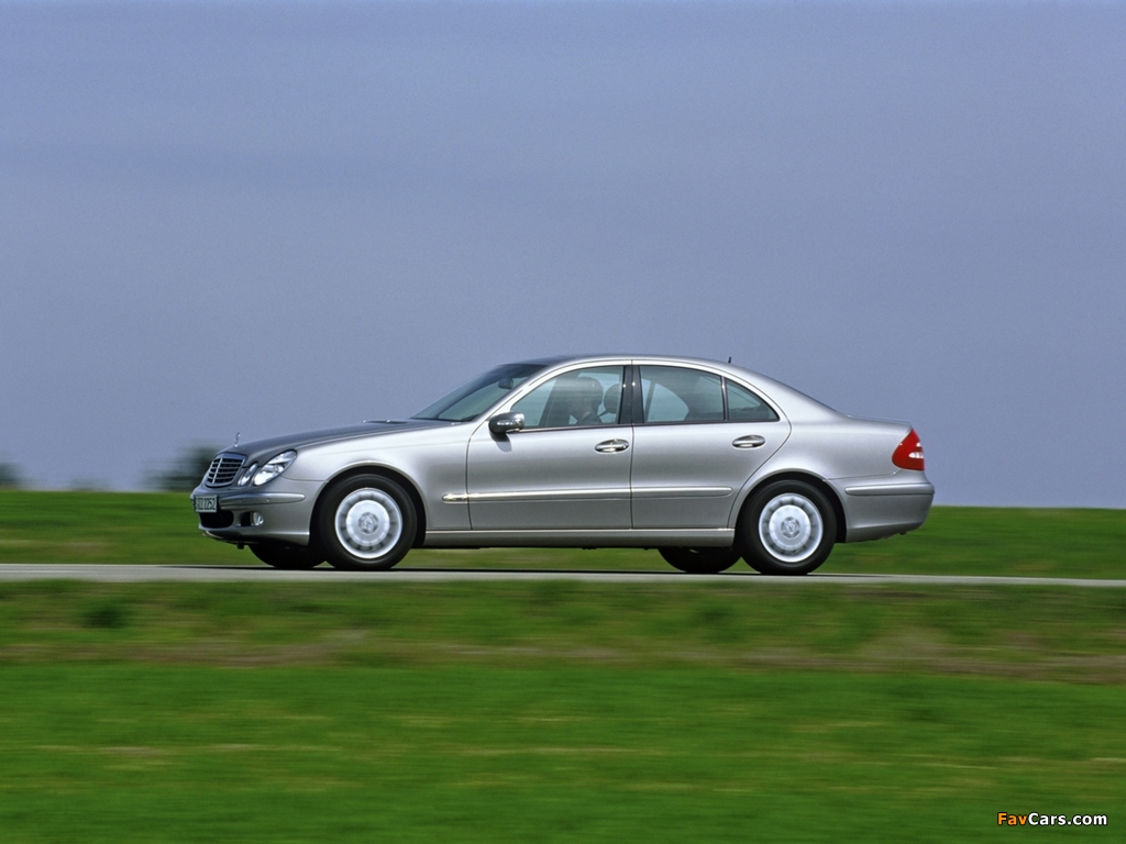 Images of Mercedes-Benz E 280 CDI 4MATIC (W211) 2002–06 (1024 x 768)