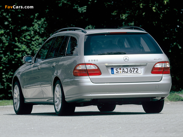 Images of Mercedes-Benz E 350 Estate (S211) 2004–06 (640 x 480)