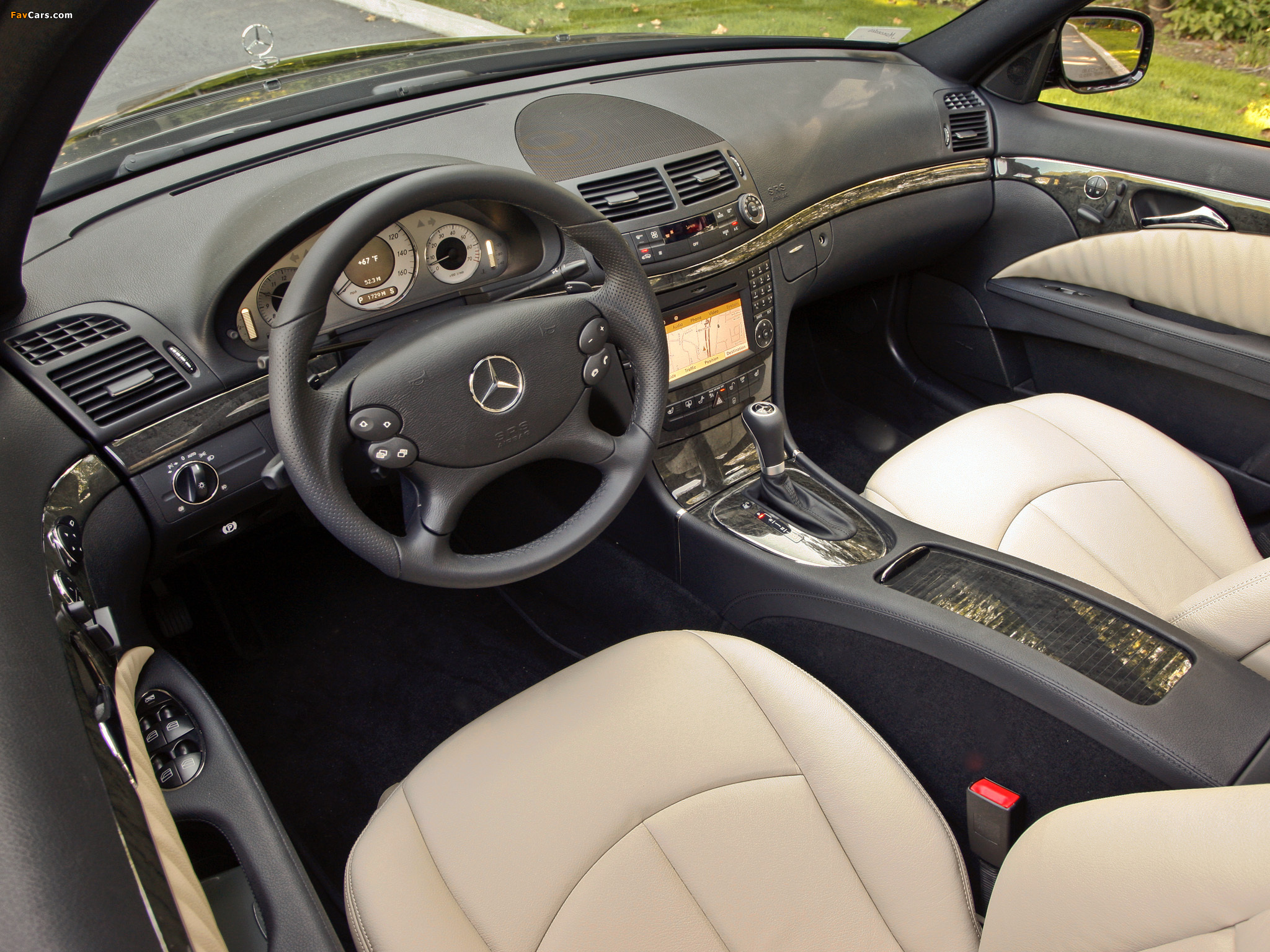 Images of Mercedes-Benz E 350 4MATIC US-spec (W211) 2006–09 (2048 x 1536)