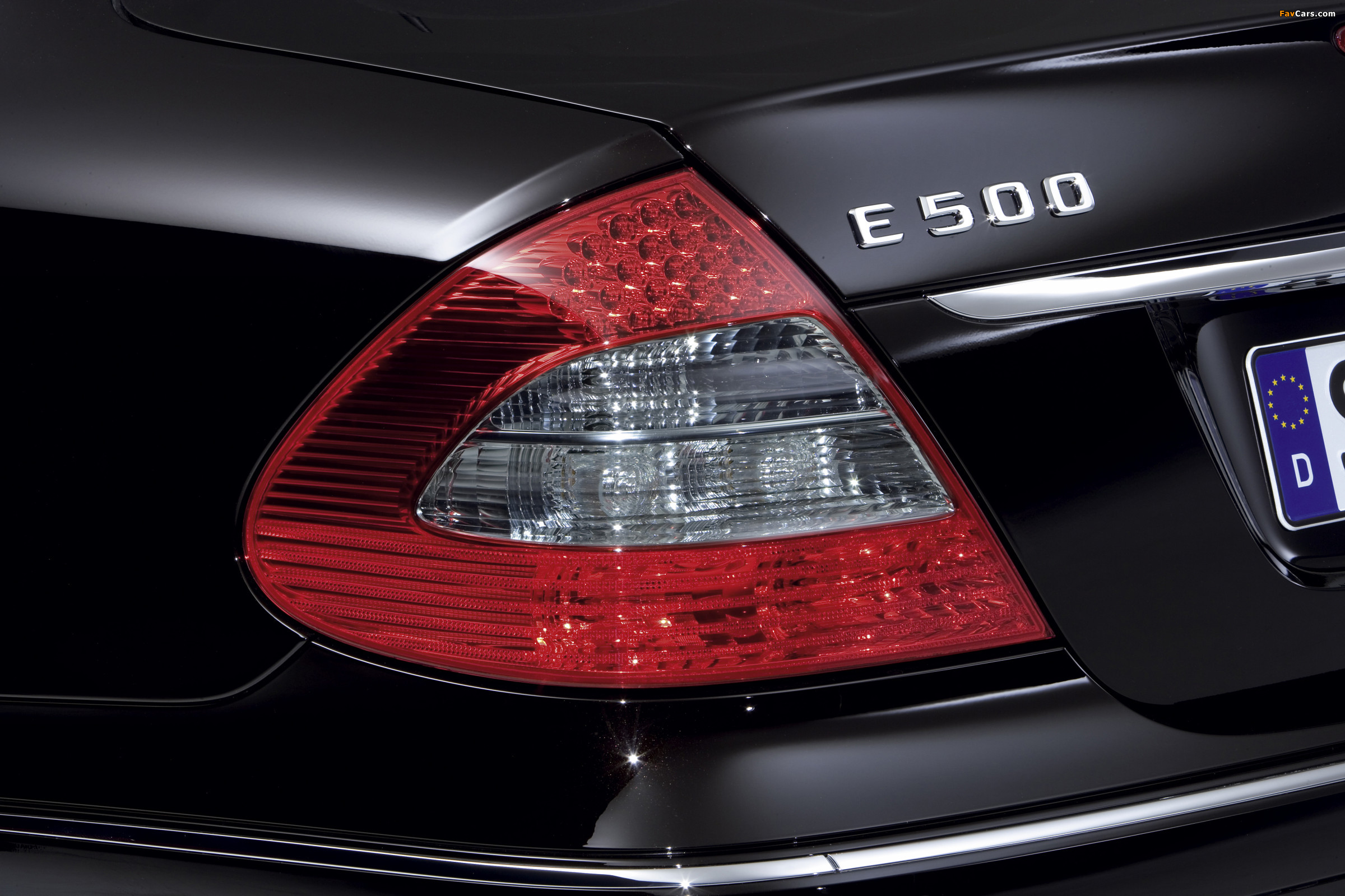 Images of Mercedes-Benz E 500 (W211) 2006–09 (2400 x 1599)