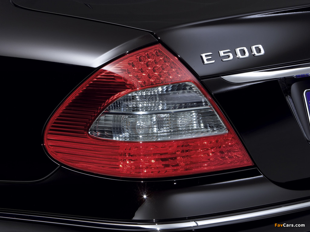Images of Mercedes-Benz E 500 (W211) 2006–09 (1024 x 768)