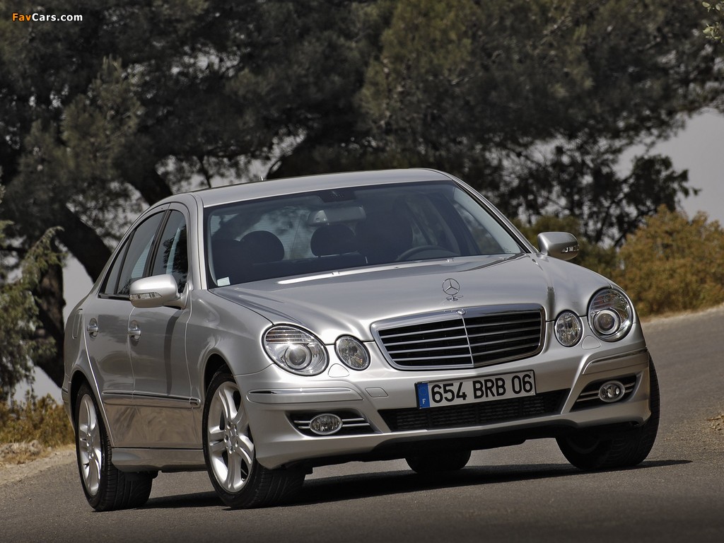 Images of Mercedes-Benz E 280 CDI (W211) 2006–09 (1024 x 768)