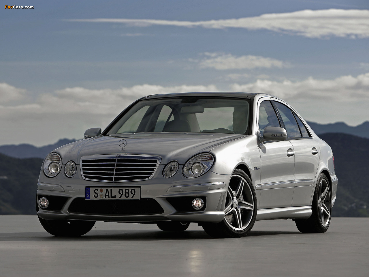 Images of Mercedes-Benz E 63 AMG (W211) 2007–09 (1280 x 960)