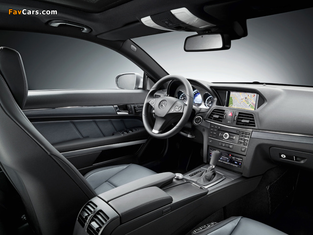 Images of Mercedes-Benz E 350 CDI Coupe Prime Edition (C207) 2009 (640 x 480)