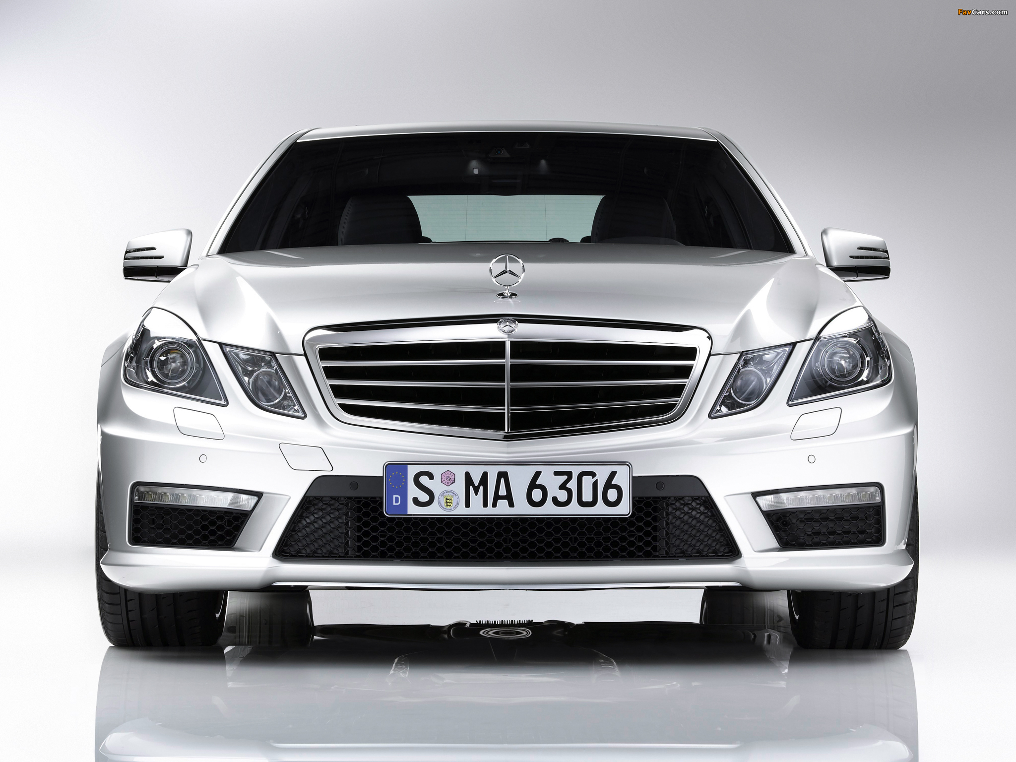 Images of Mercedes-Benz E 63 AMG (W212) 2009–11 (2048 x 1536)