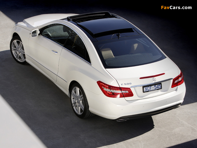 Images of Mercedes-Benz E 500 Coupe AMG Sports Package AU-spec (C207) 2009–12 (640 x 480)
