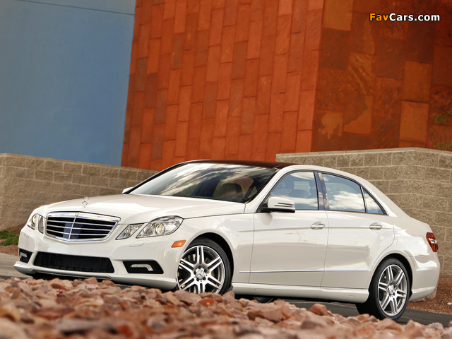 Images of Mercedes-Benz E 550 AMG Sports Package (W212) 2009–12 (640 x 480)