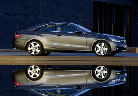 Images of Mercedes-Benz E 350 CDI Coupe (C207) 2009–12