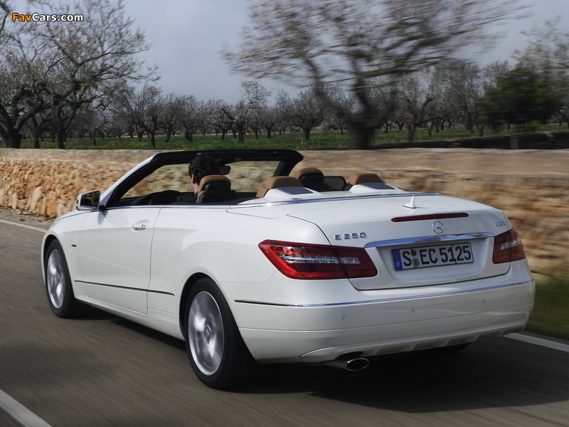 Images of Mercedes-Benz E 250 CGI Cabrio (A207) 2010–12 (800 x 600)