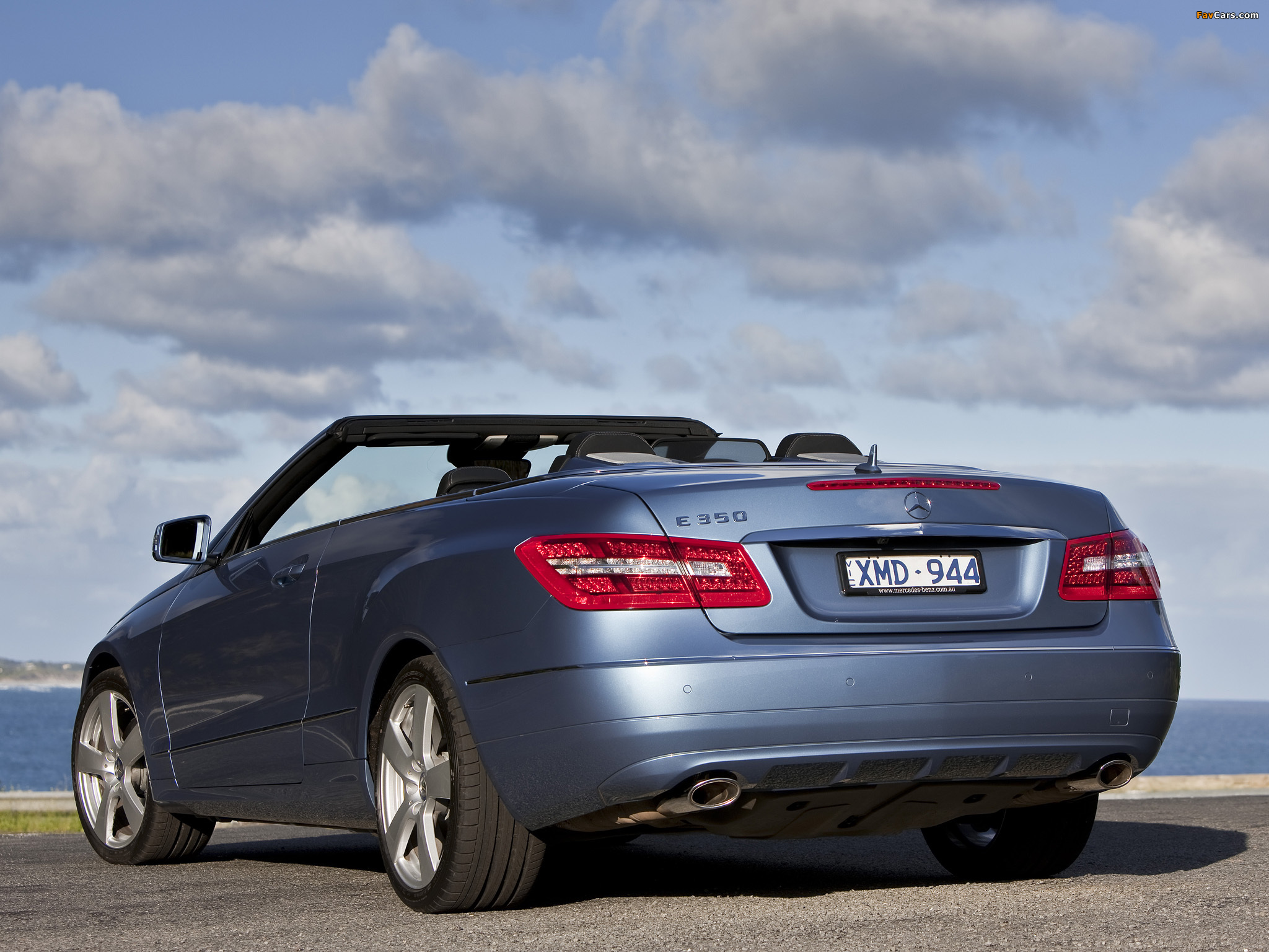 Images of Mercedes-Benz E 350 Cabrio AU-spec (A207) 2010–12 (2048 x 1536)