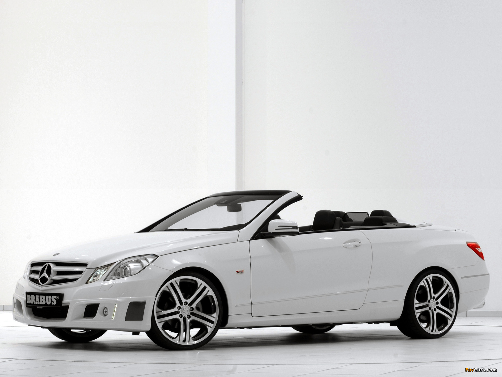 Images of Brabus Mercedes-Benz E-Klasse Cabrio (A207) 2010 (1600 x 1200)