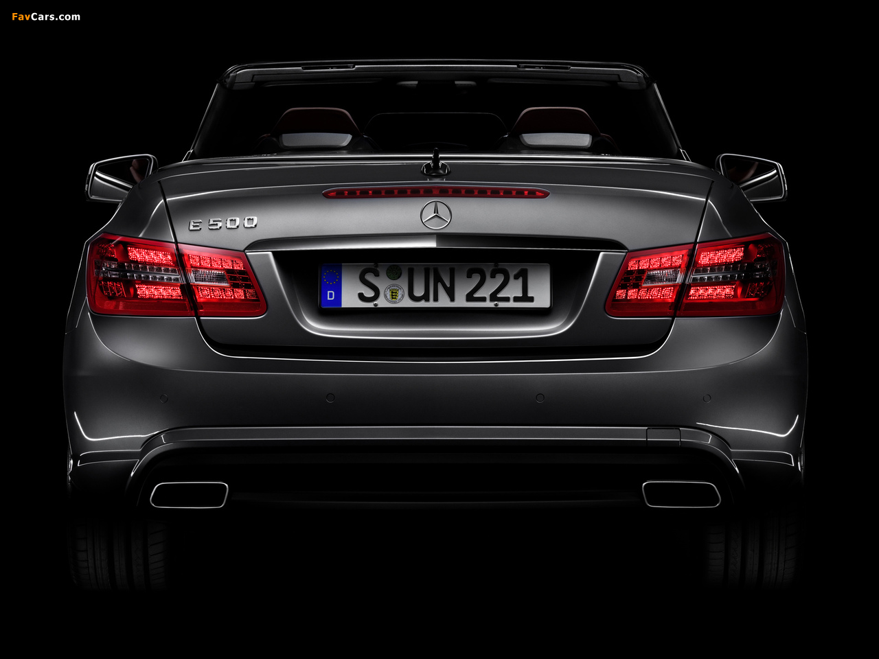 Images of Mercedes-Benz E 500 Cabrio AMG Sports Package (A207) 2010–12 (1280 x 960)