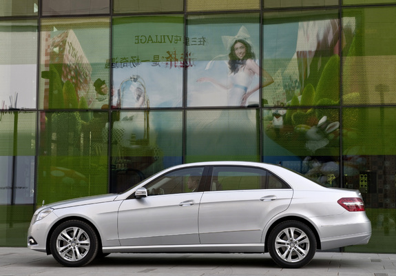 Images of Mercedes-Benz E 300 L (W212) 2010–13