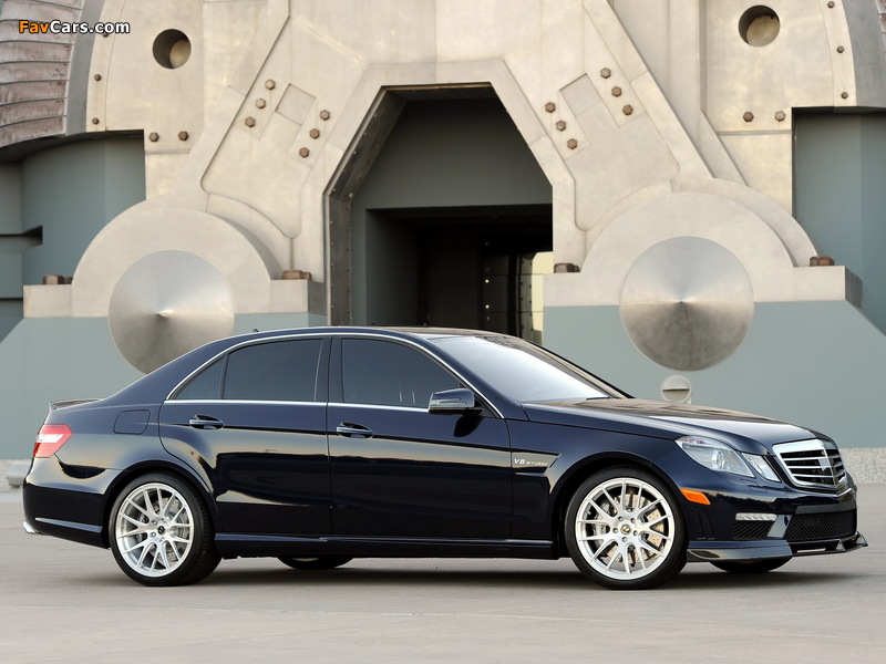 Images of Hennessey Mercedes-Benz E 63 AMG V8 Biturbo HPE700 (W212) 2012 (800 x 600)