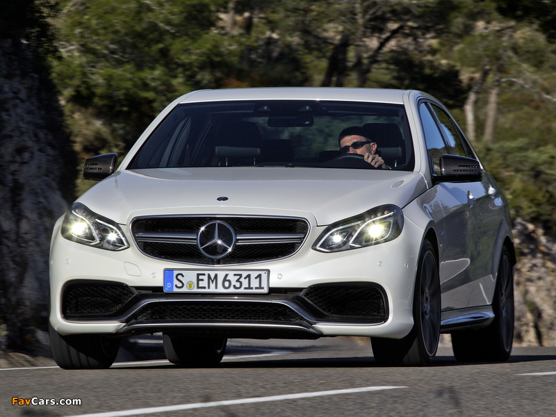 Images of Mercedes-Benz E 63 AMG S-Model (W212) 2013 (800 x 600)