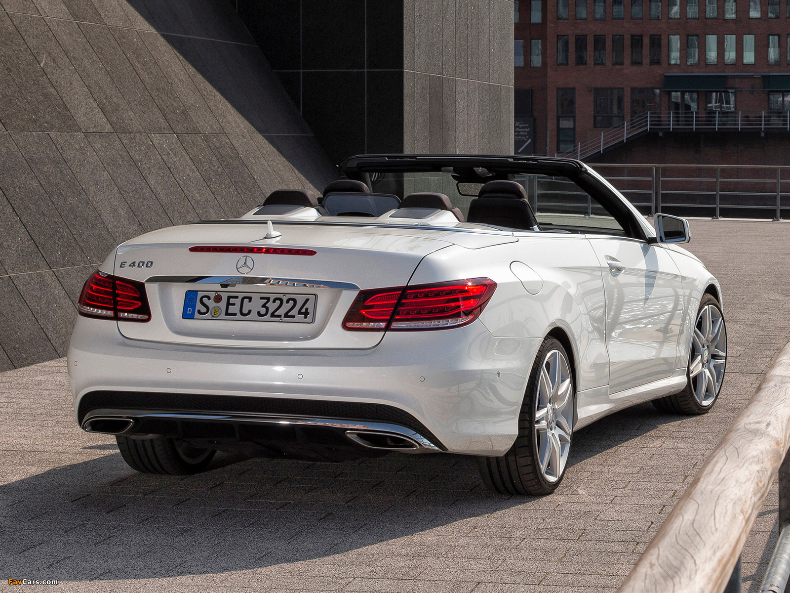 Images of Mercedes-Benz E 400 Cabrio AMG Sports Package (A207) 2013 (1600 x 1200)