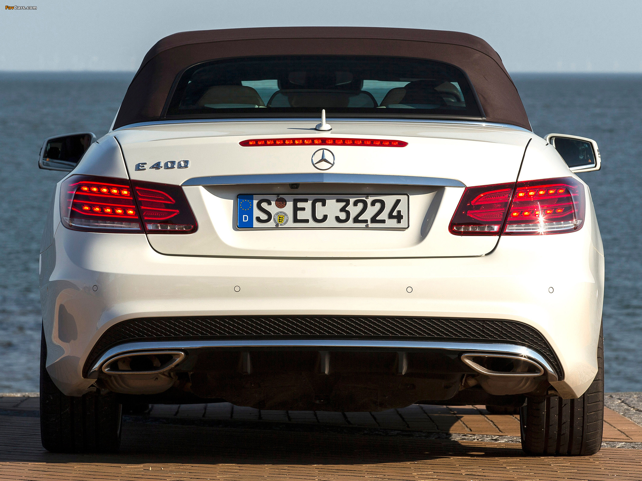 Images of Mercedes-Benz E 400 Cabrio AMG Sports Package (A207) 2013 (2048 x 1536)