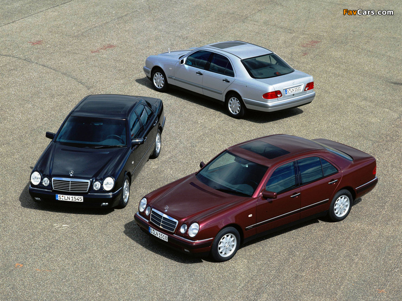 Images of Mercedes-Benz E-Klasse (W210) 1995 (800 x 600)