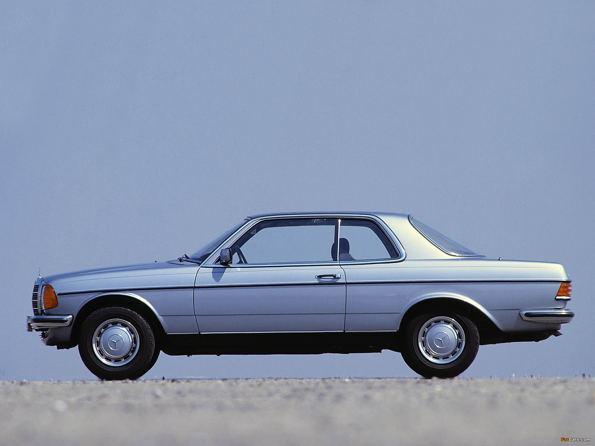 Mercedes-Benz E-Klasse Coupe (C123) 1977–85 wallpapers (2048 x 1536)