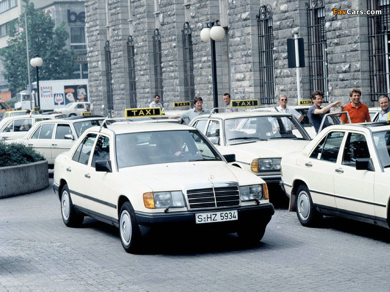Mercedes-Benz E-Klasse Taxi (W124) photos (800 x 600)