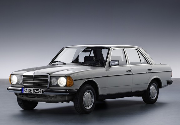 Mercedes-Benz 200 (W123) 1976–85 photos