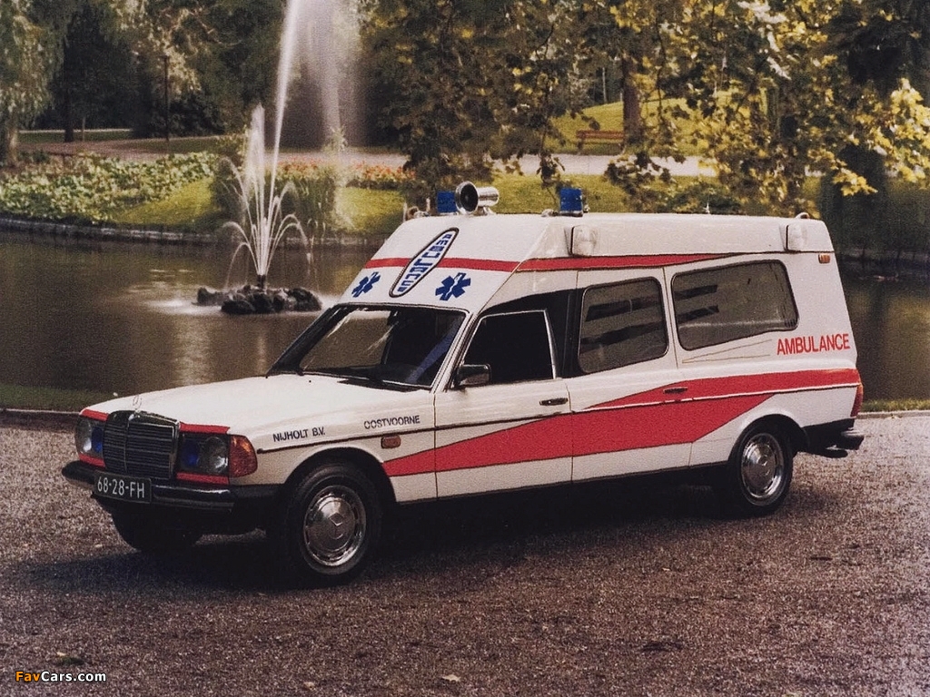 Mercedes-Benz E-Klasse Ambulance by Visser (VF123) 1979 wallpapers (1024 x 768)