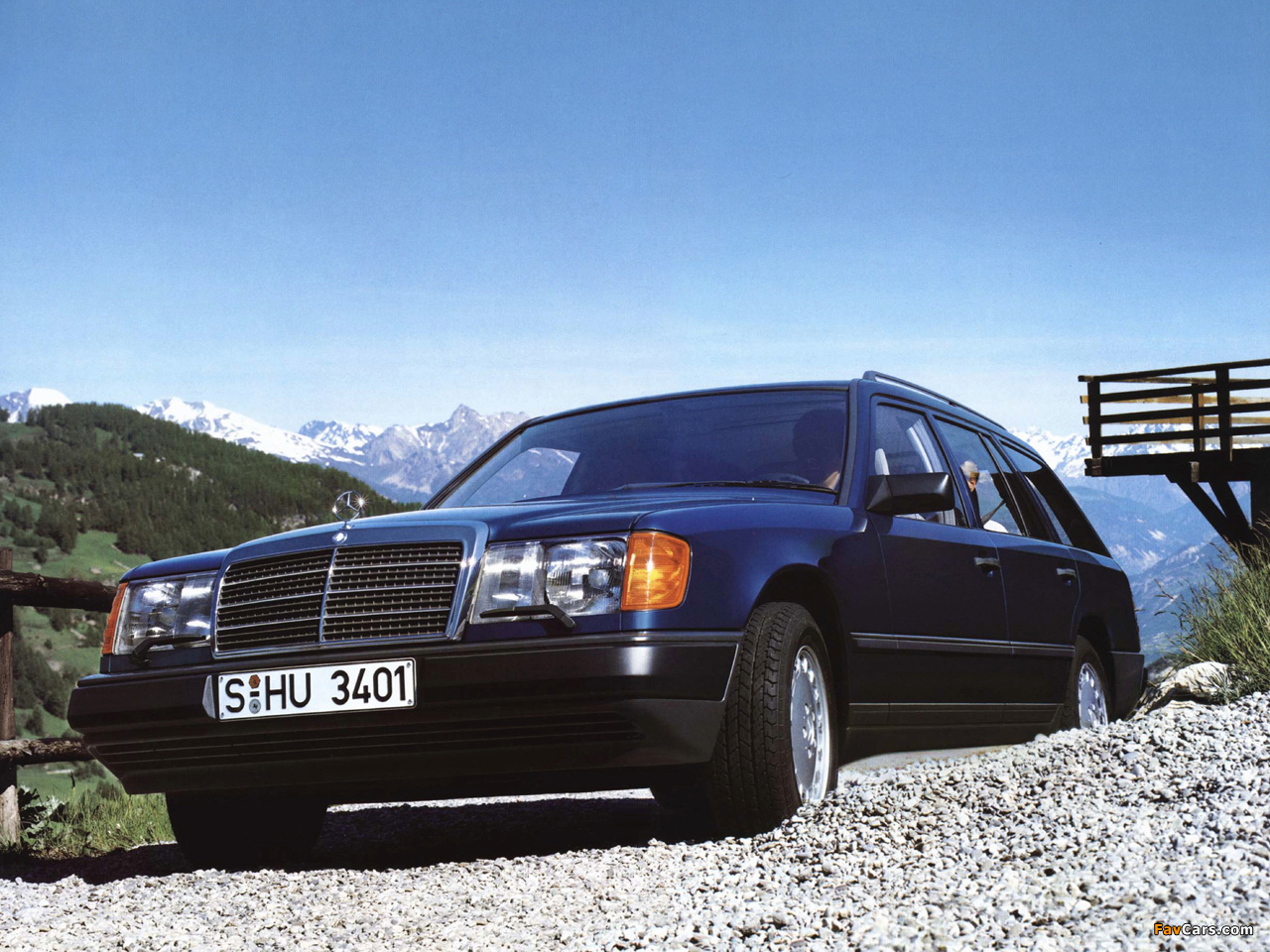Mercedes-Benz 300 TE (S124) 1986–92 pictures (1280 x 960)