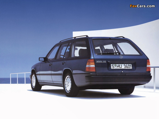 Mercedes-Benz 300 TE (S124) 1986–92 wallpapers (640 x 480)