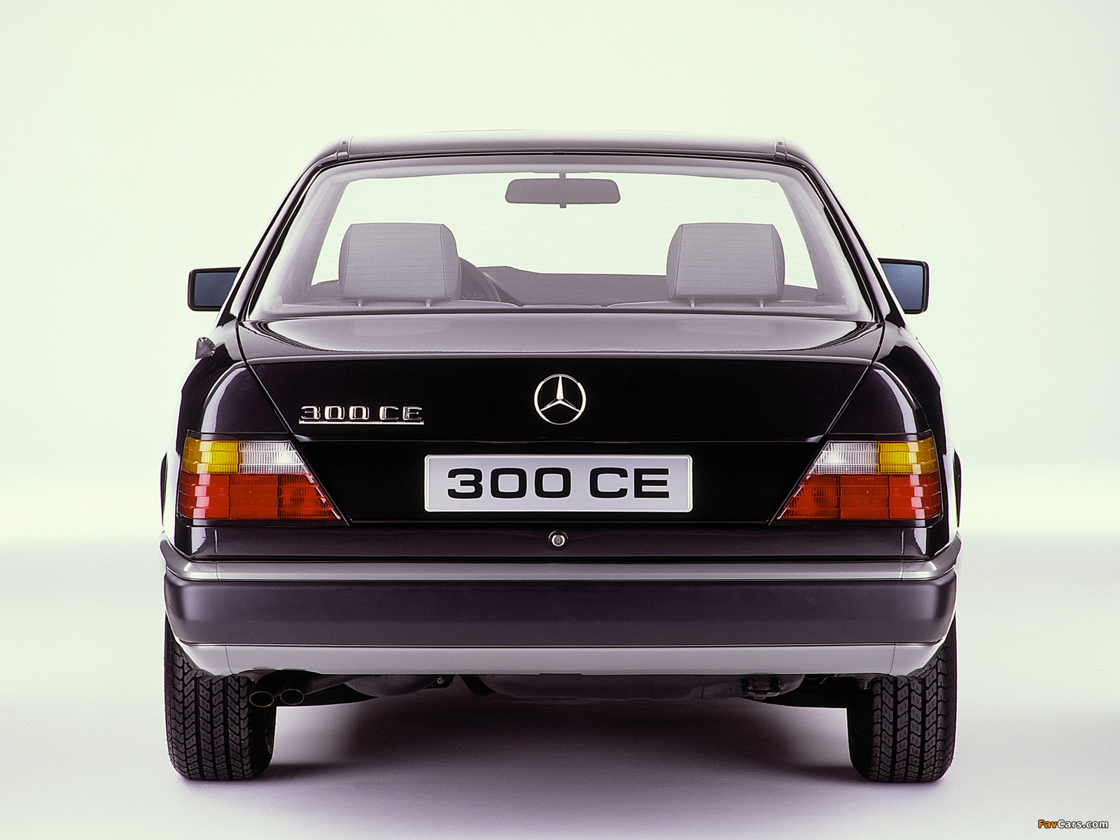Mercedes-Benz 300 CE (C124) 1987–92 photos (1600 x 1200)