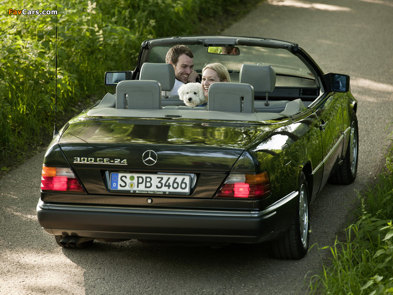 Mercedes-Benz E-Klasse Cabrio (A124) 1991–98 images (800 x 600)