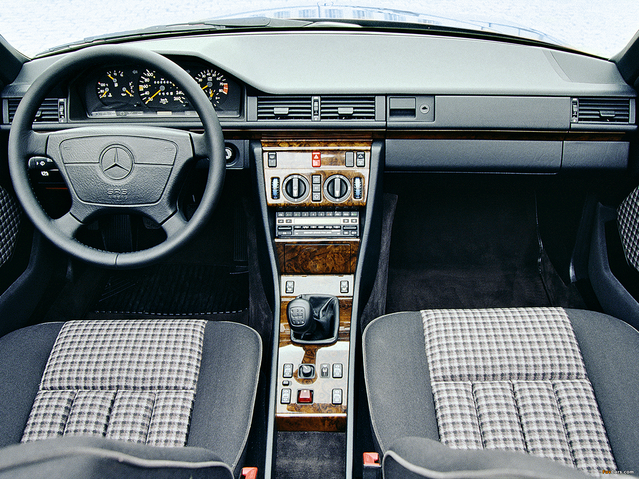Mercedes-Benz E-Klasse Cabrio (A124) 1991–98 wallpapers (2048 x 1536)