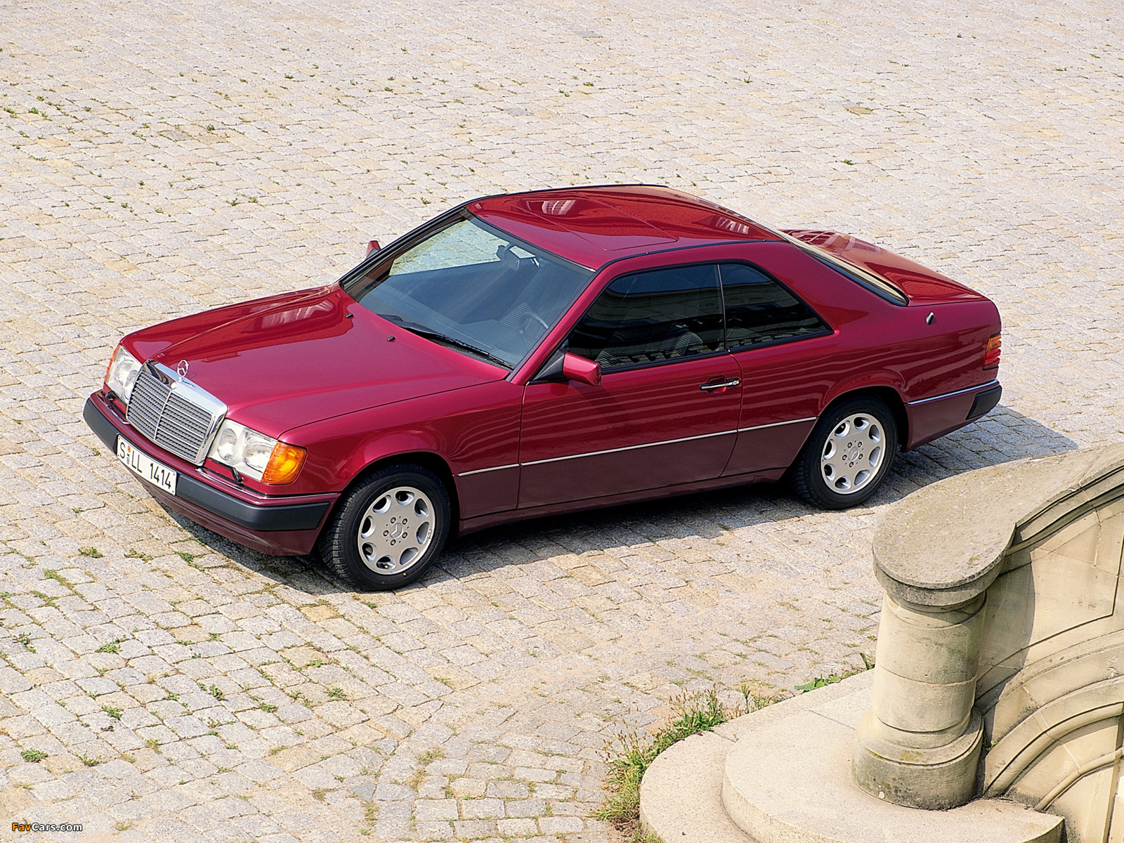 Mercedes-Benz 320 CE (C124) 1992–93 photos (1600 x 1200)