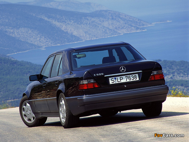 Mercedes-Benz E 500 (W124) 1993–95 photos (640 x 480)