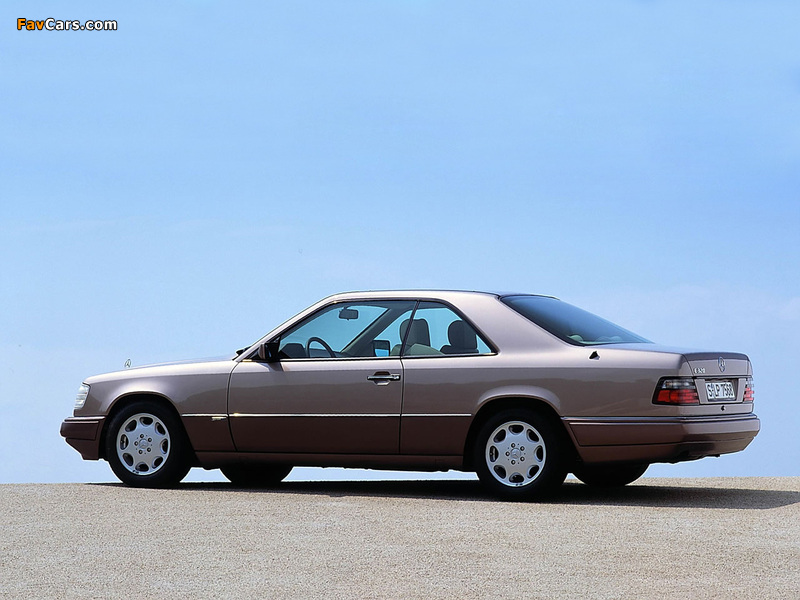 Mercedes-Benz E 320 Coupe (C124) 1993–96 pictures (800 x 600)