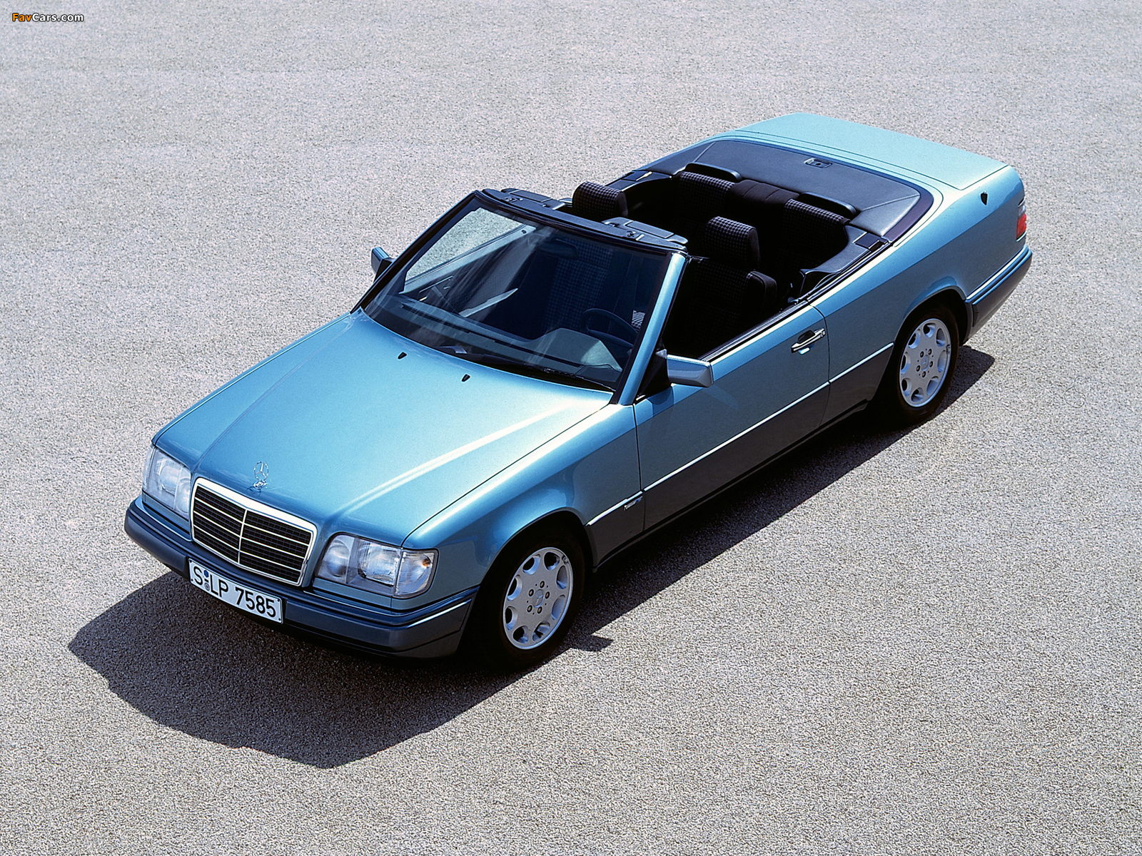 Mercedes-Benz E 220 Cabrio (A124) 1993–96 pictures (1600 x 1200)