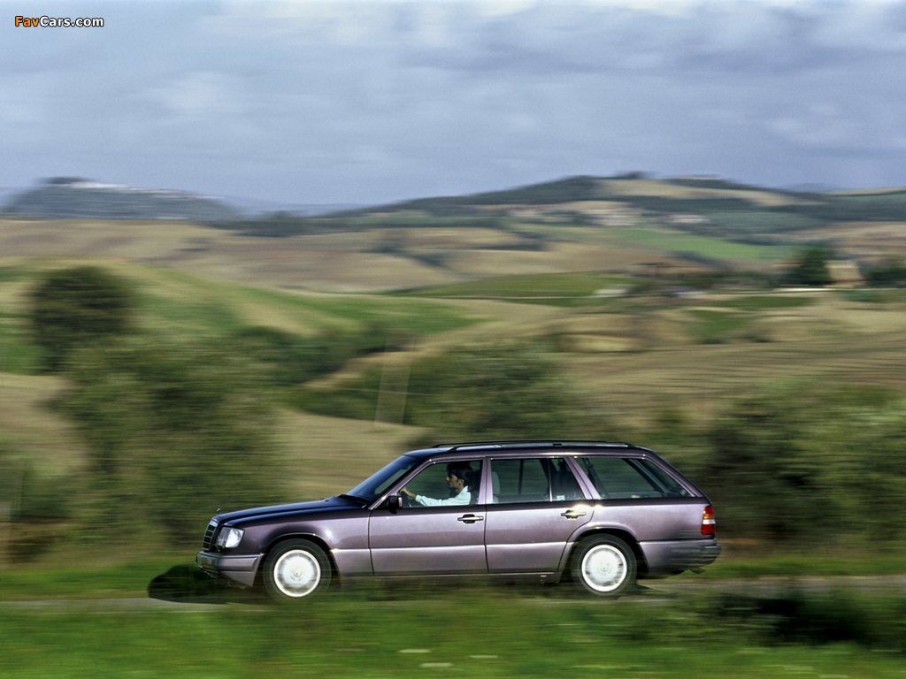 Mercedes-Benz E-Klasse Estate (S124) 1993–96 pictures (1024 x 768)