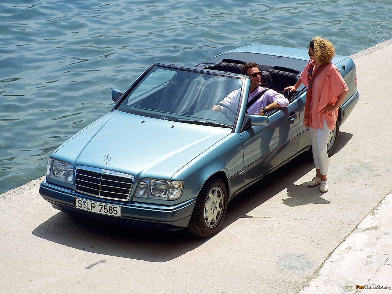 Mercedes-Benz E 220 Cabrio (A124) 1993–96 wallpapers (1280 x 960)