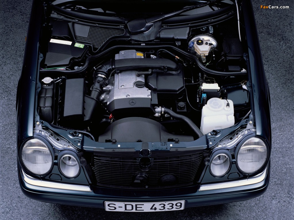 Mercedes-Benz E 230 (W210) 1995–97 photos (1024 x 768)