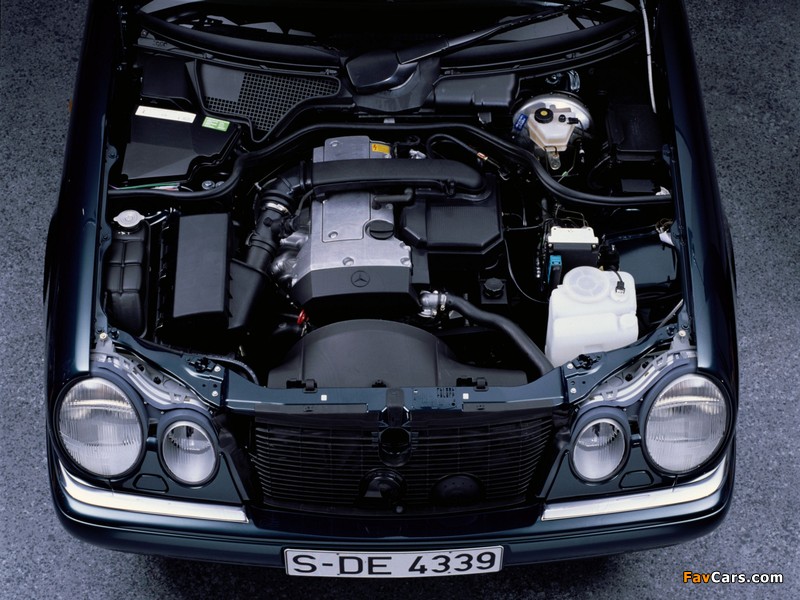 Mercedes-Benz E 230 (W210) 1995–97 photos (800 x 600)